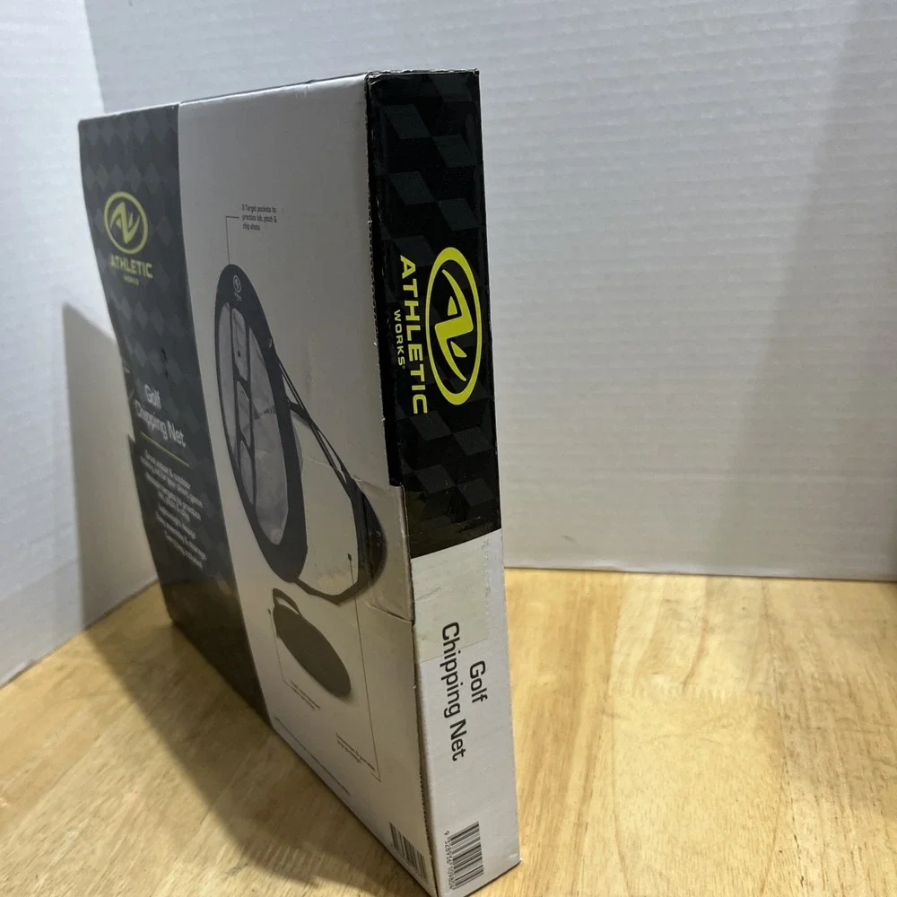 Athletic Works Golf Chipping‎ Net 33 in W x 30 in x 22.5 in H NEW